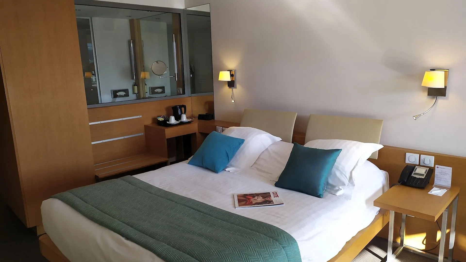 Best Western Premier Hotel Du Vieux-Port La Ciotat 4*,  France