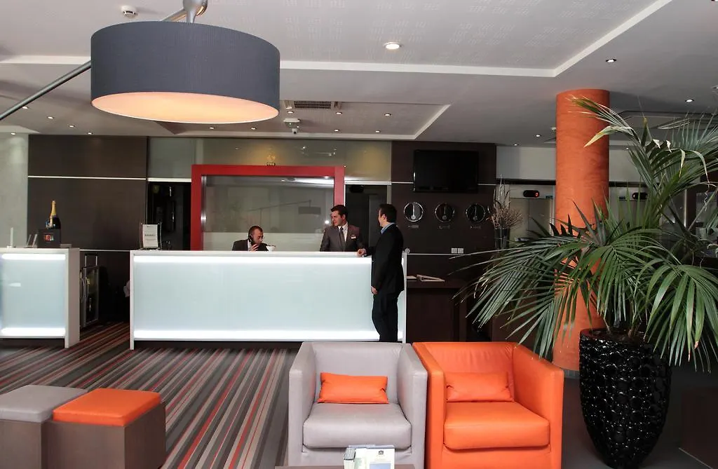Best Western Premier Hotel Du Vieux-Port La Ciotat 4*,